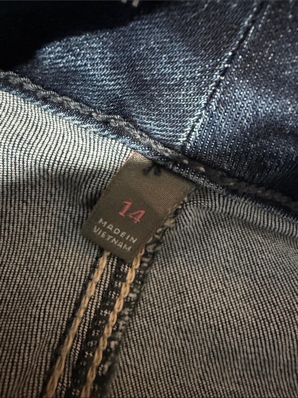 Size 14 Torrid Super Soft Dark Blue Cropped Denim Jeans - Picture 7 of 7
